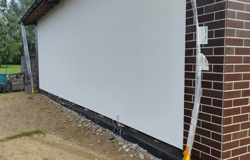 fasado apdaila siltinimas